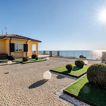 ヴィラ Indipendente, 200mq Giardino E Posto Auto *