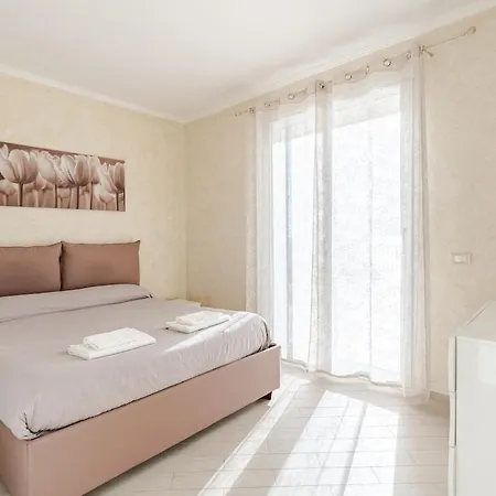 Indipendente, 200mq Giardino E Posto Auto Villa Santo Stefano al Mare
