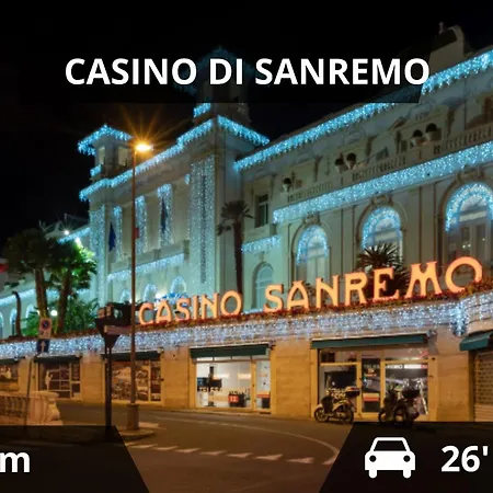 Villa Indipendente, 200mq Giardino E Posto Auto Santo Stefano al Mare